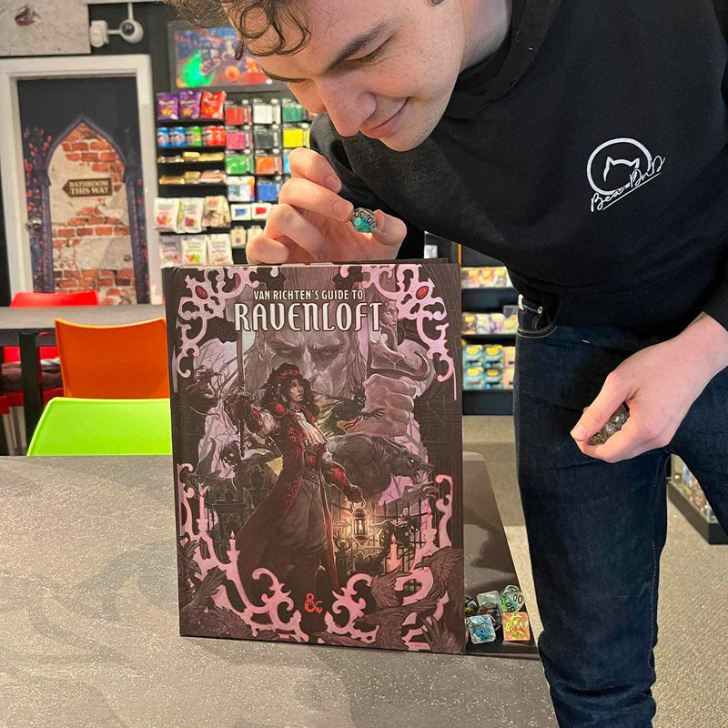Dungeons & Dragons: Van Richten’s Guide to Ravenloft Alternate Cover